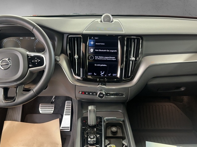 Volvo  XC 60 R Design AWD Bluetooth Head Up Display Navi LED Vollleder Klima Einparkhil