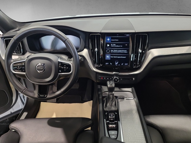 Volvo  XC 60 Inscription 2WD Bluetooth Navi LED Vollleder Klima Einparkhilfe el. Fenste