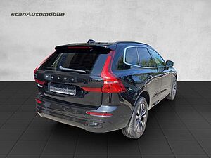 Volvo  XC 60 Momentum Pro AWD Bluetooth Navi LED Klima Einparkhilfe el. Fenster