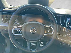 Volvo  XC 60 R Design AWD Bluetooth Head Up Display Navi LED Vollleder Klima Standhzg E